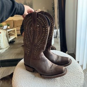 J.B. Dillon Fawnlilly Square Toe Cowleather Cowboy boots